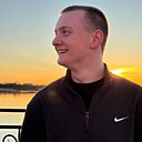 Знакомства: Роман, 19 лет, Москва