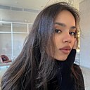 Знакомства: Karina, 24 года, Москва