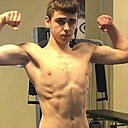 Знакомства: Илья, 19 лет, Шклов