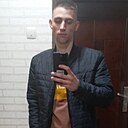 Знакомства: Владик, 24 года, Высокое