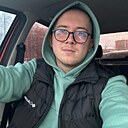 Знакомства: Антон, 25 лет, Москва