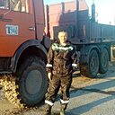 Знакомства: Денис, 42 года, Тюмень