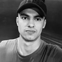 Знакомства: Ихтиёр, 24 года, Сертолово