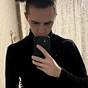 Знакомства: Андрей, 23 года, Слоним