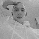 Знакомства: Андрей, 32 года, Буинск