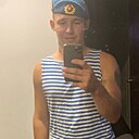 Знакомства: Илья, 28 лет, Енакиево