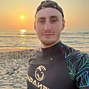 Знакомства: Роман, 25 лет, Благовещенск