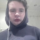 Знакомства: Александр, 22 года, Павлово