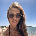 Знакомства: Елена, 29 лет, Апшеронск