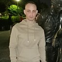 Знакомства: Роман, 27 лет, Москва