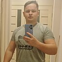 Знакомства: Олег, 31 год, Королёв