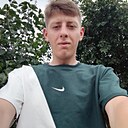 Знакомства: Олег, 21 год, Армавир