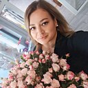 Знакомства: Карина, 33 года, Енакиево