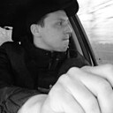 Знакомства: Артём, 32 года, Мариуполь