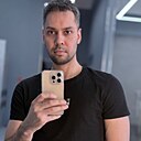 Знакомства: Артём, 32 года, Киров