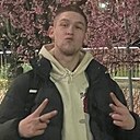 Знакомства: Илюша, 23 года, Калининград