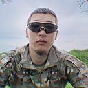 Знакомства: Игорь, 26 лет, Ставрополь