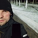 Знакомства: Виктор, 37 лет, Караганда