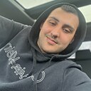 Знакомства: Максим, 30 лет, Челябинск