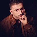 Знакомства: Артёмка, 35 лет, Луганск