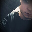 Знакомства: Макс, 24 года, Ачинск