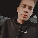 Знакомства: Максим, 24 года, Омск