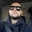 Знакомства: Илья, 42 года, Челябинск