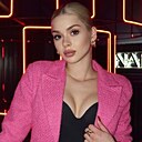 Знакомства: Ксения, 20 лет, Москва