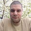 Знакомства: Илья, 38 лет, Усть-Каменогорск