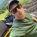 Знакомства: Александр, 32 года, Бийск