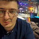 Знакомства: Саша, 26 лет, Флорешты