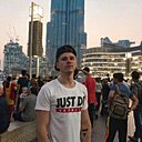 Знакомства: Артем, 31 год, Жлобин