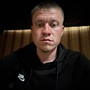 Знакомства: Валерий, 26 лет, Макеевка