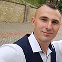 Знакомства: Артем, 25 лет, Марьина Горка