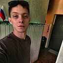 Знакомства: Кирилл, 27 лет, Нижний Тагил