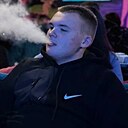 Знакомства: Влад, 19 лет, Харьков