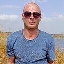 Знакомства: Ден, 33 года, Мелитополь