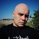 Знакомства: Илья, 37 лет, Новоазовск