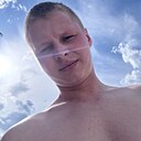 Знакомства: Александр, 24 года, Алтайское