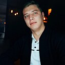 Знакомства: Илья, 24 года, Воткинск