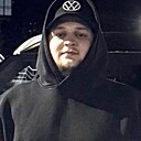 Знакомства: Виталий, 22 года, Симферополь