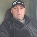 Знакомства: Виталик, 44 года, Астана