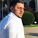 Знакомства: Леон, 26 лет, Сухум