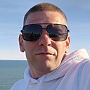 Знакомства: Артем Казаков, 36 лет, Калининград