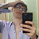 Знакомства: Евгений, 21 год, Луганск