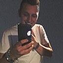 Знакомства: Евгений, 33 года, Жлобин