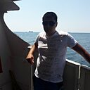 Знакомства: Максим, 35 лет, Павлово