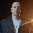 Знакомства: Александр, 31 год, Кричев