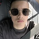 Знакомства: Роман, 26 лет, Москва