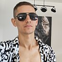 Знакомства: Traveler, 29 лет, Париж